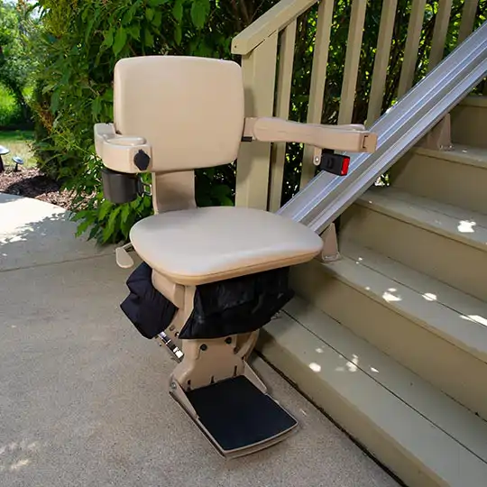 Used Benica Bruno Elite Exterior-Outdoor SRE-2010E Stair Lift