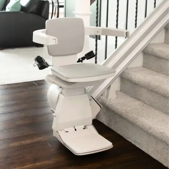 Benica Bruno Elan SRE-3050 Stair Chairlift